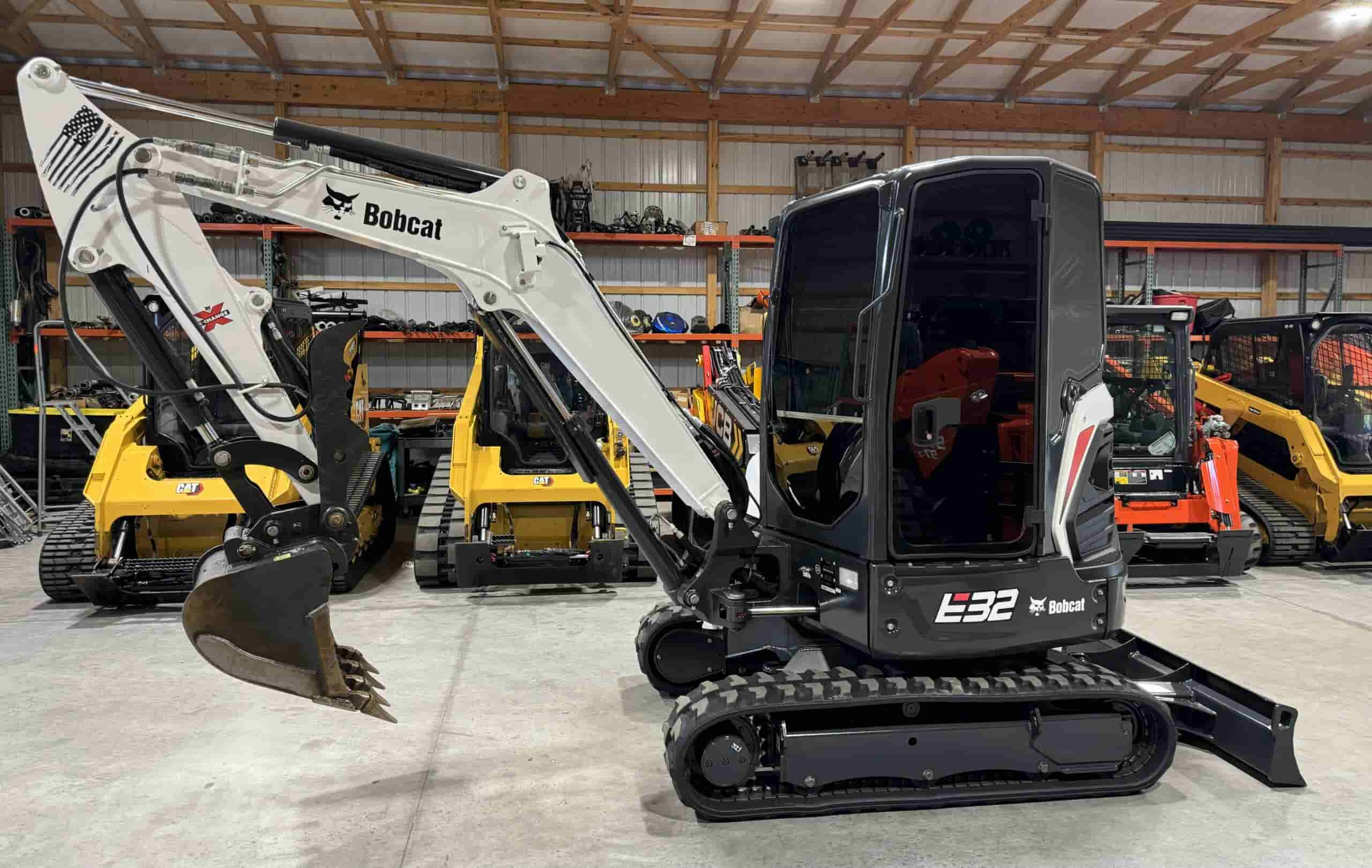 2019 BOBCAT E32 CLEAN
